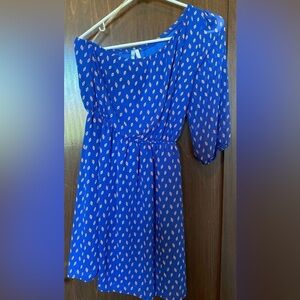 ONE SHOULDER cocktail dress with shear sleeve Size M